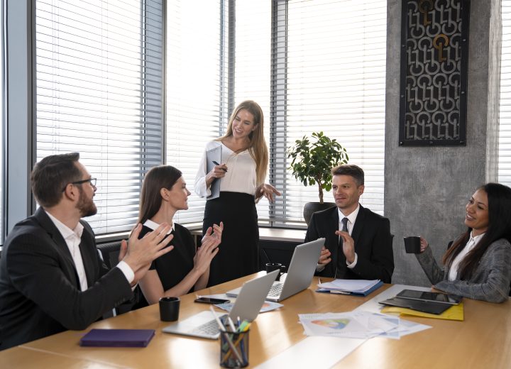 Meeting room for rent near me for business meetings